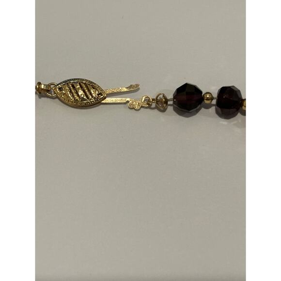 14K Gold Faceted Garnet Beads & Gold Beads Necklace Signed - Picture 5 of 5